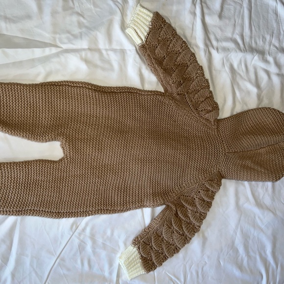NWT 12-18 months JunNeng cable knit romper with hood (& ears)! 😊 - Picture 2 of 3